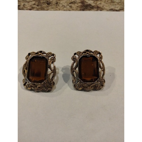 Vintage square amber stone gold metal pierced earrings 1.5" - Picture 1 of 5